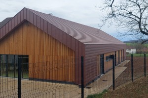 Construction d'un pÃ©riscolaire et d'une chaufferie bois Ã  Bouclans