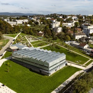 Construction de serres botaniques et de locaux connexes au Jardin des Sciences