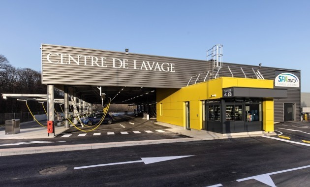 Construction d'un SPA AUTO Ã  Franois (25), Chevigny (21) et Choisey (39)