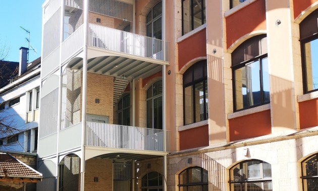 Mise en conformitÃ© de l'Ã©cole Ã©lÃ©mentaire d'ArÃ¨nes