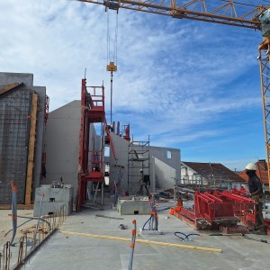 Construction de 14 logements et amÃ©nagement dâune agence bancaire