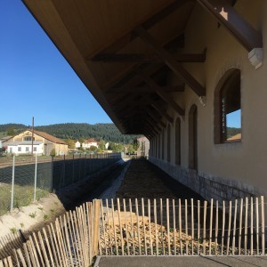 RÃ©alisation d'une salle culturelle dans une ancienne halle ferroviaire